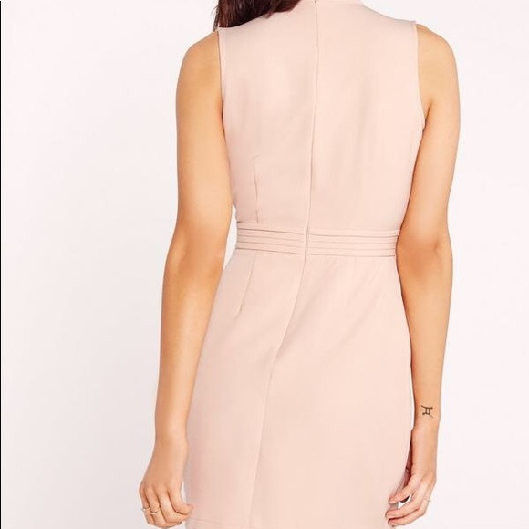 Pink choker neck dress - Picture 3 of 3